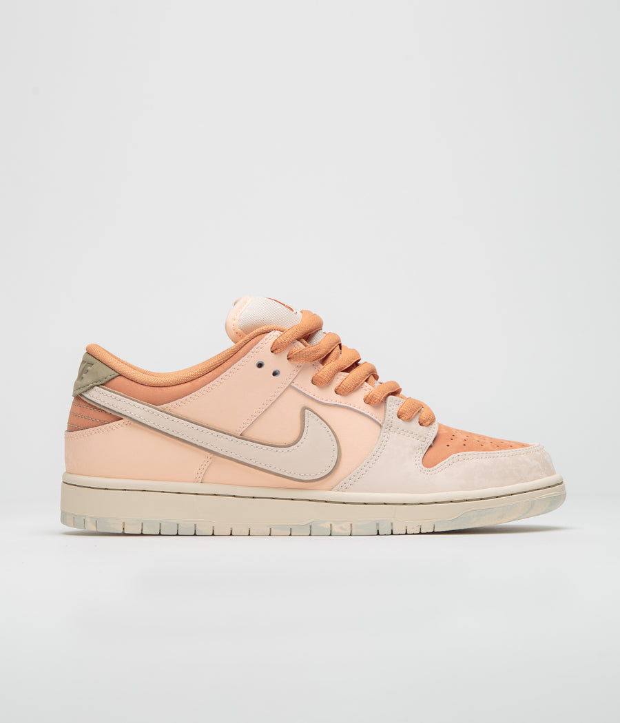 Nike SB Dunk Low Pro Premium 'Trocadero Gardens' Shoes - Amber Brown / Guava Ice - Crimson Tint - Hemp